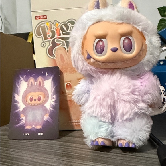 LABUBU POP MART ORIGINAL LUCK purple new open box - Picture 1 of 5